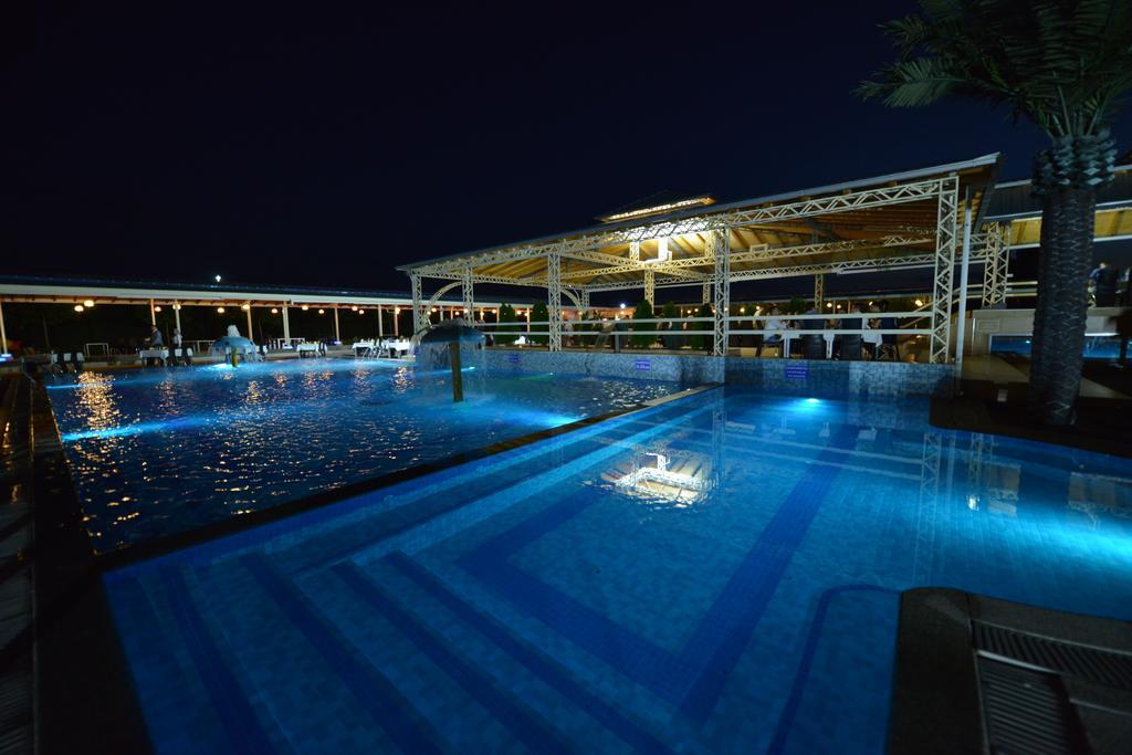 Hotel New Star Skopje Extérieur photo