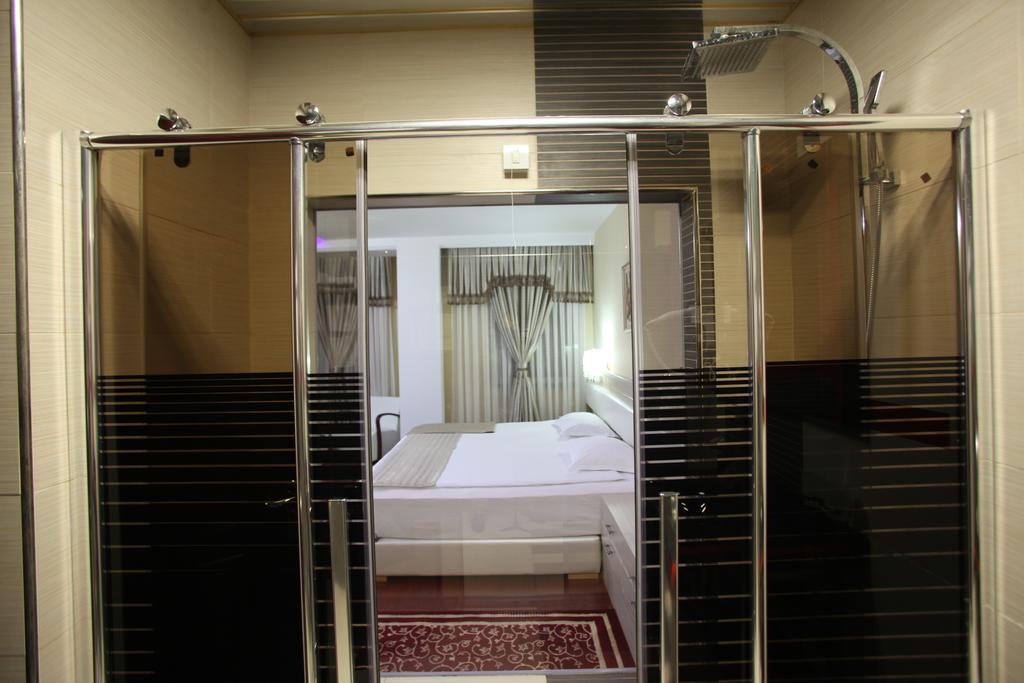 Hotel New Star Skopje Extérieur photo