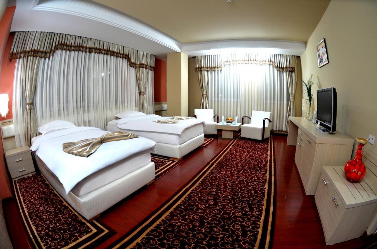 Hotel New Star Skopje Extérieur photo