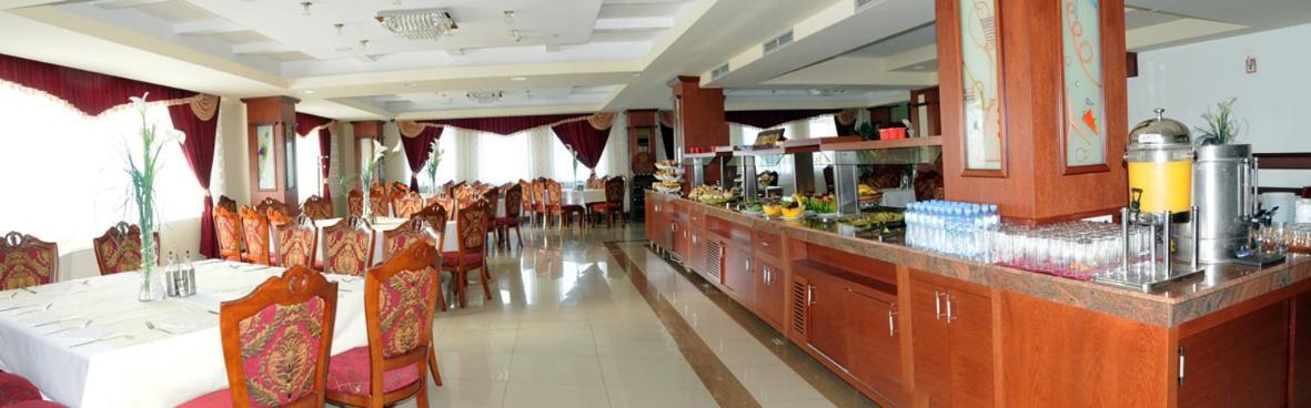 Hotel New Star Skopje Extérieur photo